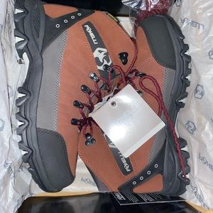 BRAND NEW FOXELLI BOOTS